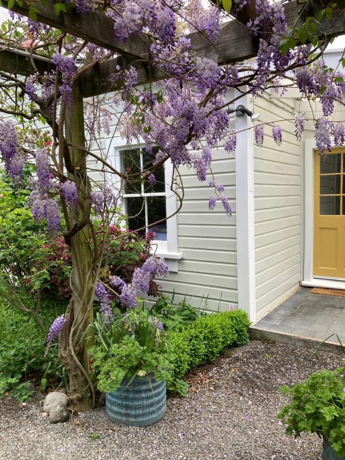 Country Bliss Cottage Грейтаун Екстериор снимка