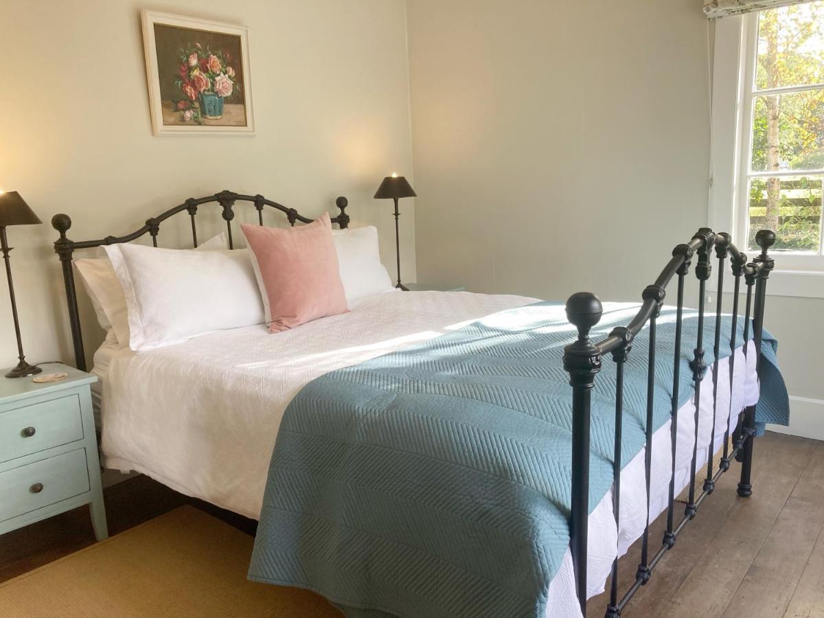 Country Bliss Cottage Грейтаун Екстериор снимка